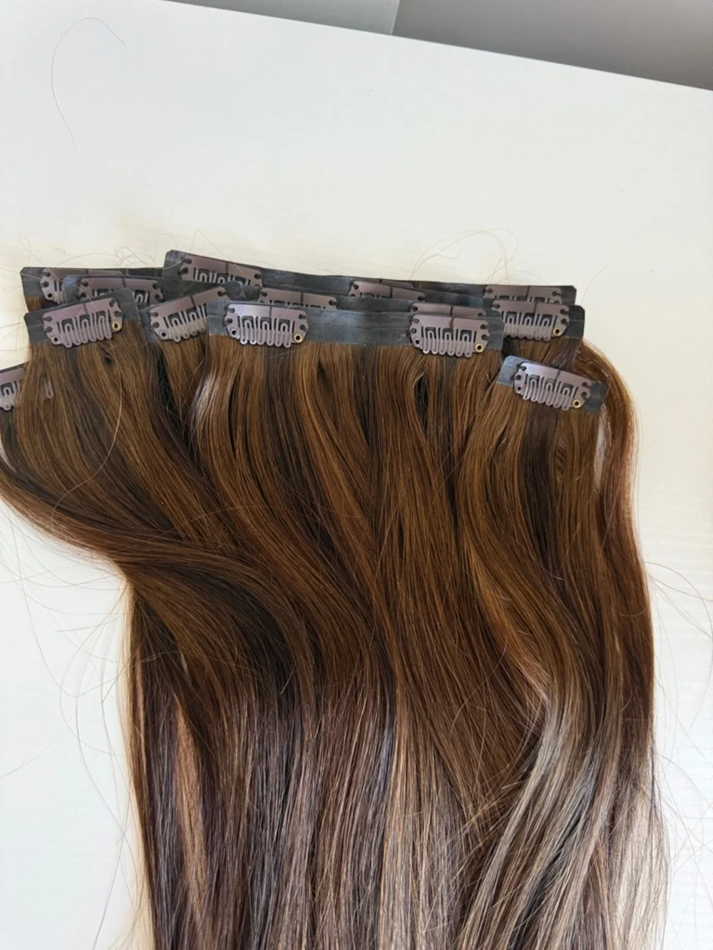 20” Clip-in Human Hair Extensions Spiral Brown Sugar Highlights 7 pcs